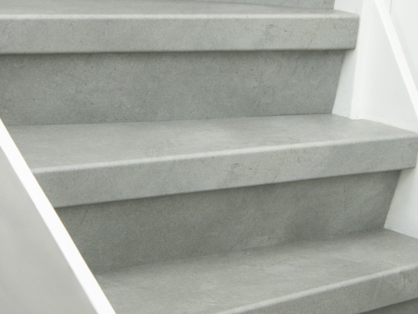 OPEN Basalt PVC-traprenovatie-140x60-cm